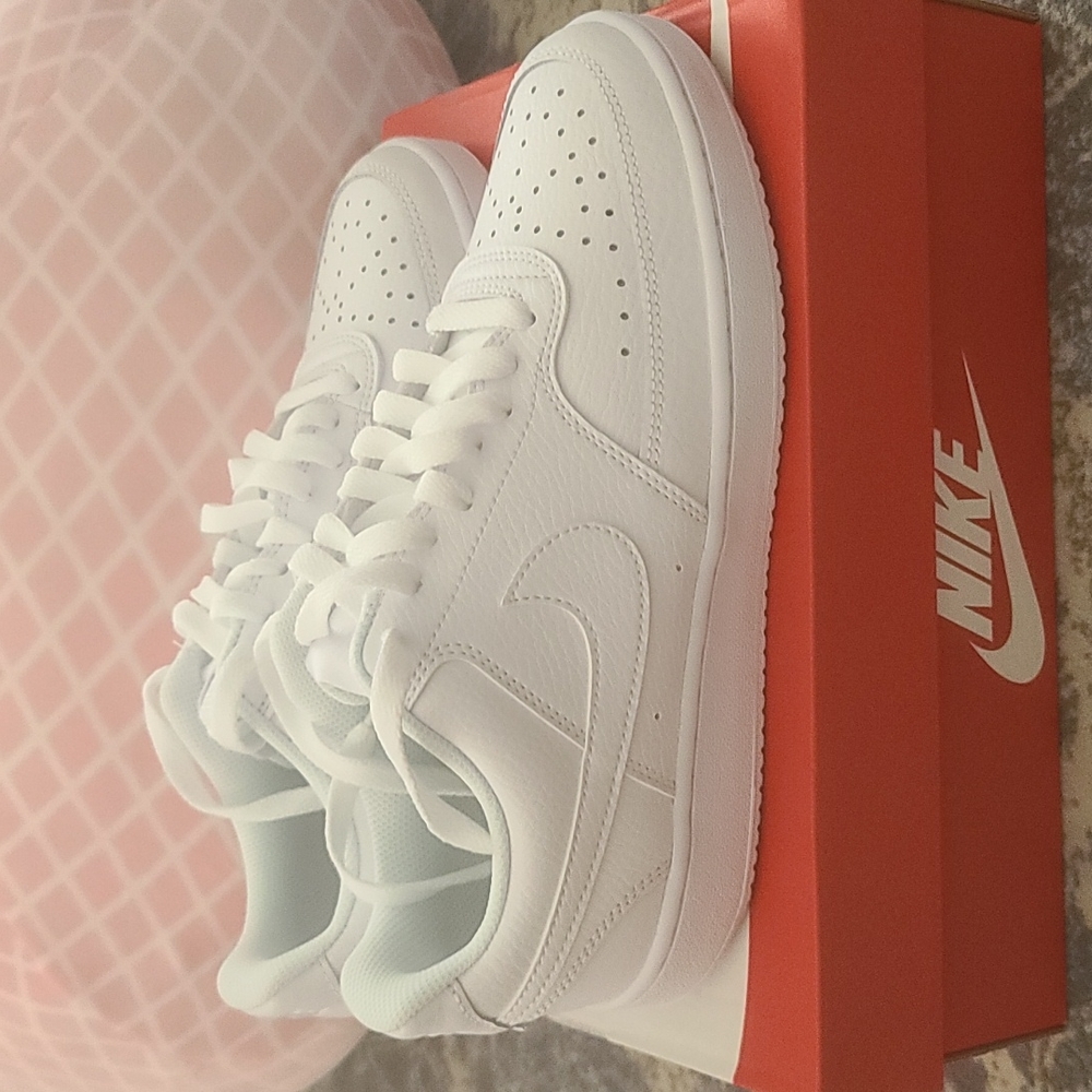 Nike Court Vision